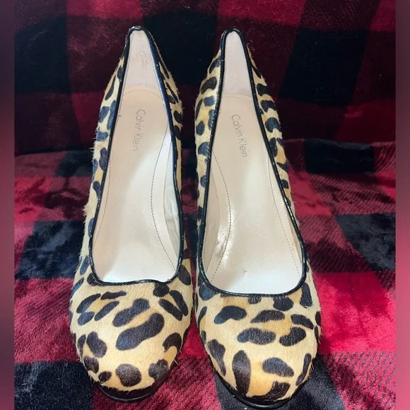 Calvin Klein ‘Kendall’ Faux Fir Leopard Heels, SZ 8M